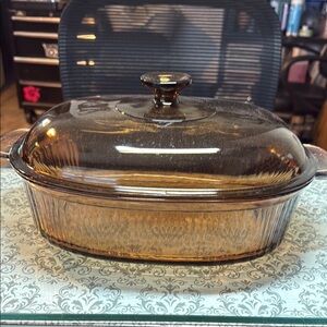 Corning Visions 4 liter Amber Glass Baking Dish with Lid